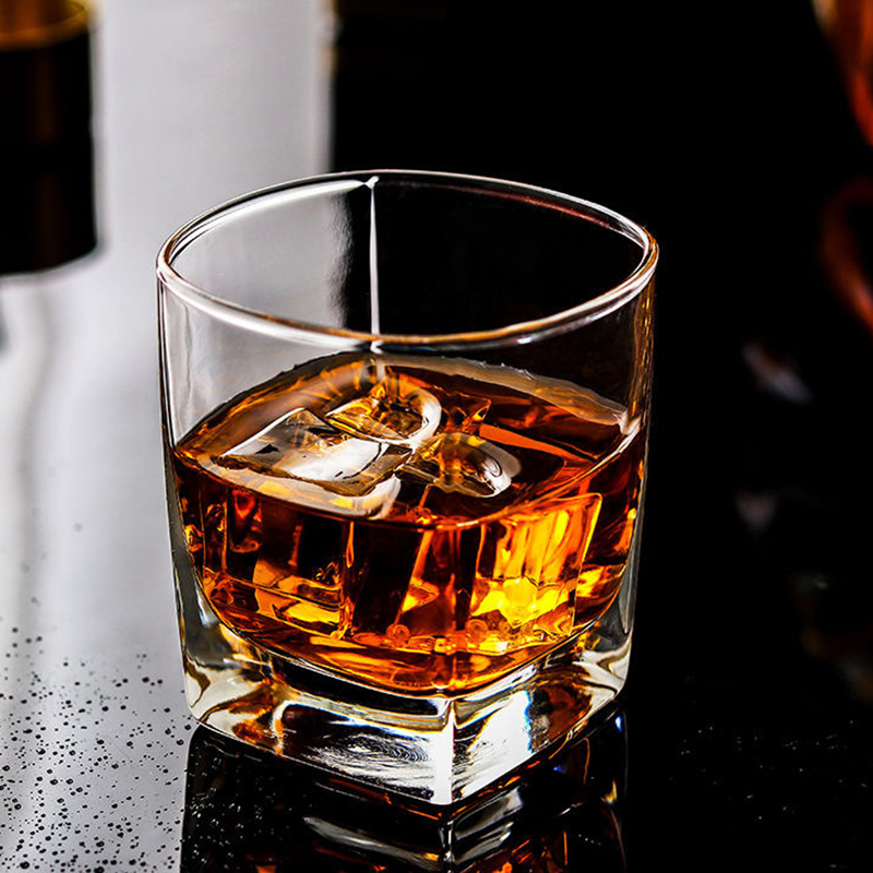 Wine In Beer Glass - Juego de 235ml y 4 Uds.