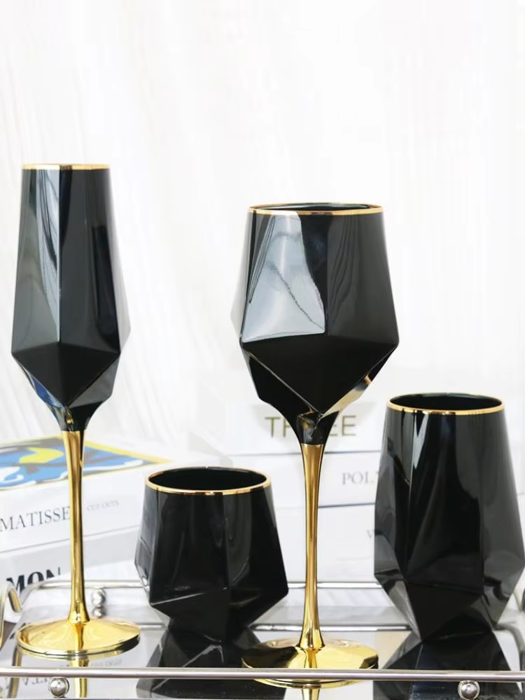 Copa de vino con borde dorado  - Wine In Beer Glass reseña y precio